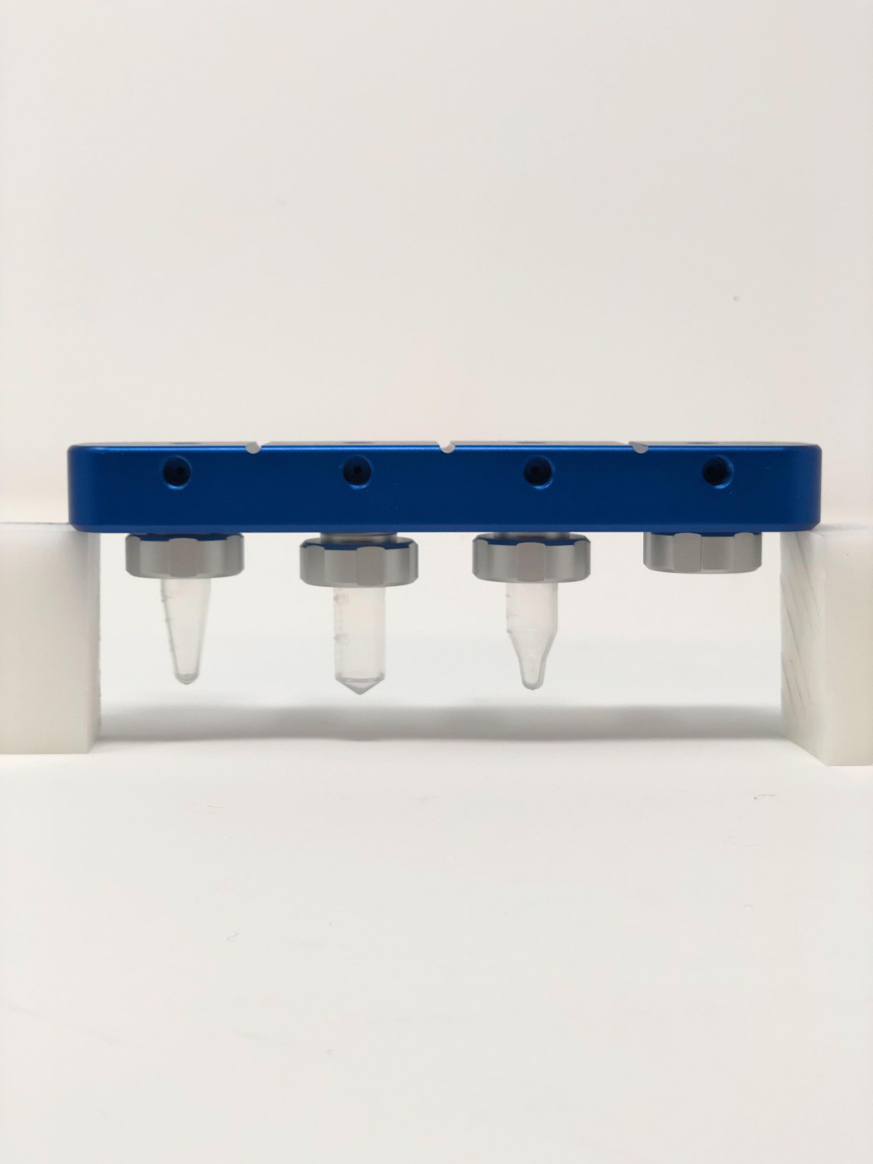 Zen Fluidics microfluidic flow sensor hardware module
